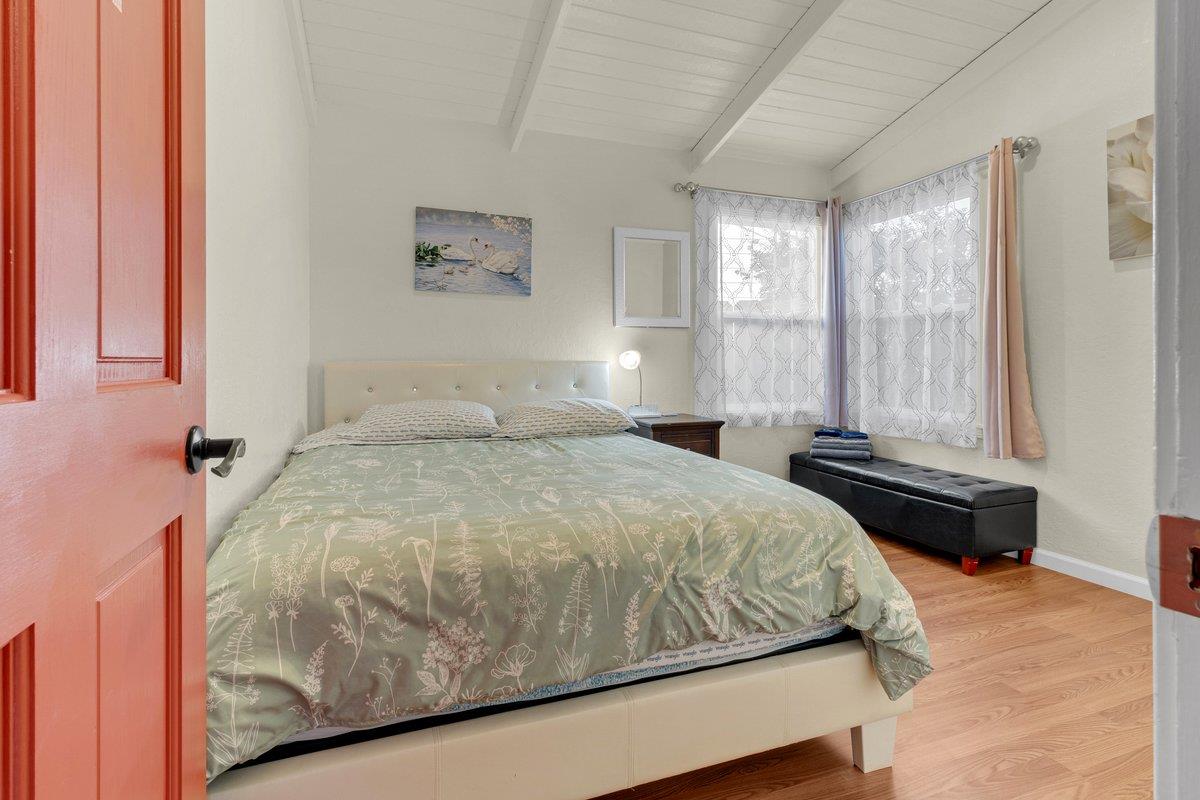 Detail Gallery Image 15 of 23 For 965 Portola Dr, Del Rey Oaks,  CA 93940 - 3 Beds | 1 Baths