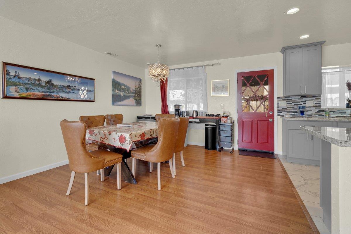 Detail Gallery Image 8 of 23 For 965 Portola Dr, Del Rey Oaks,  CA 93940 - 3 Beds | 1 Baths