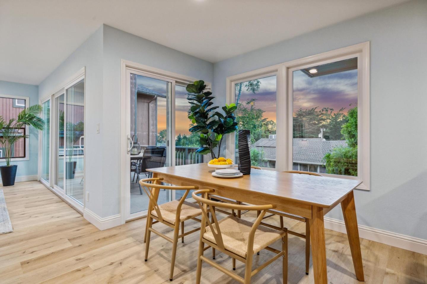 Detail Gallery Image 13 of 50 For 389 Avenue Granada, El Granada,  CA 94018 - 5 Beds | 3 Baths