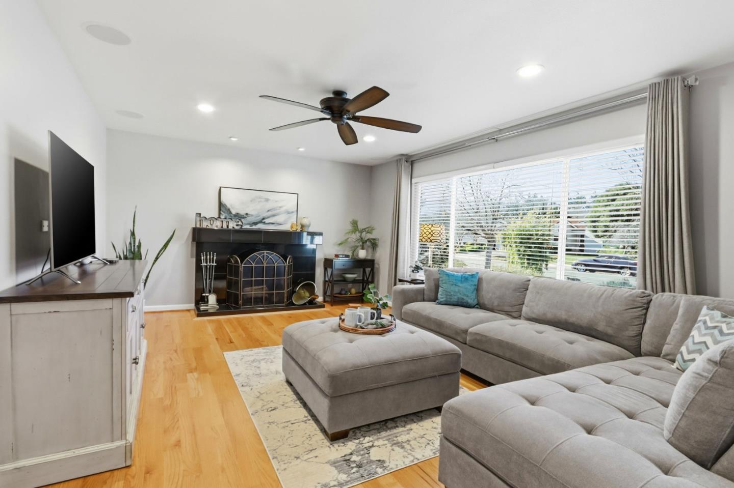 Detail Gallery Image 7 of 38 For 5374 Southbridge, San Jose,  CA 95118 - 3 Beds | 2 Baths