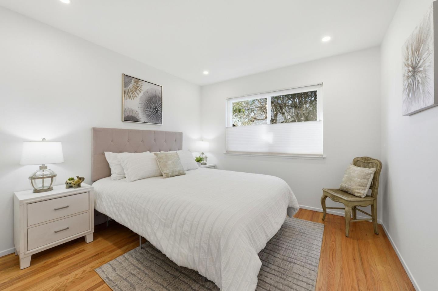 Detail Gallery Image 16 of 31 For 2712 Hallmark Dr, Belmont,  CA 94002 - 5 Beds | 2 Baths