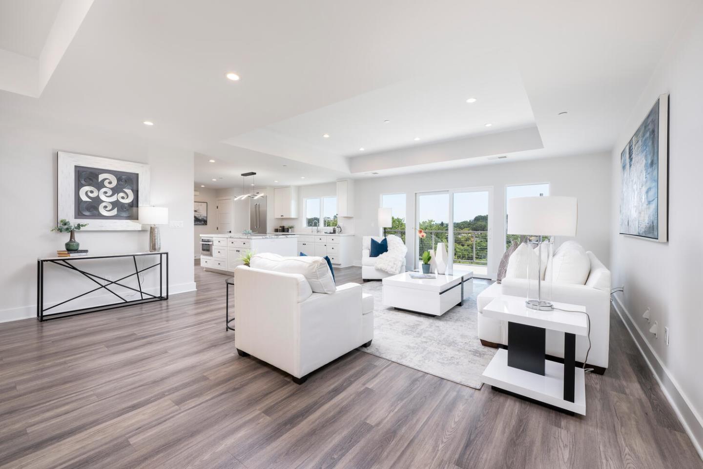 Detail Gallery Image 11 of 54 For 30 Calaveras Ct, Hillsborough,  CA 94010 - 4 Beds | 2/1 Baths