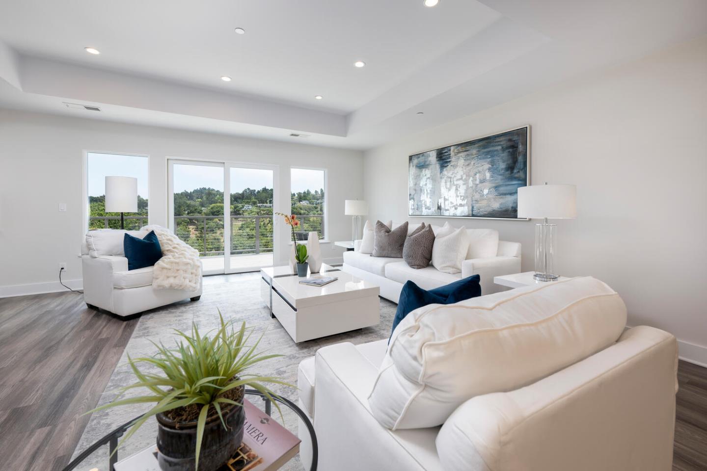 Detail Gallery Image 13 of 54 For 30 Calaveras Ct, Hillsborough,  CA 94010 - 4 Beds | 2/1 Baths