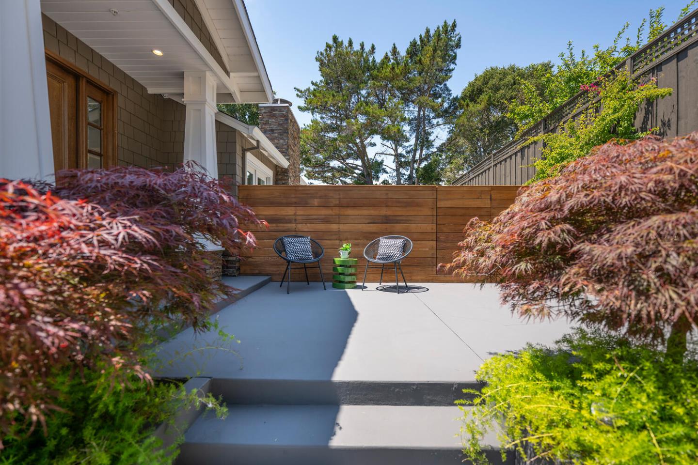 Detail Gallery Image 2 of 54 For 30 Calaveras Ct, Hillsborough,  CA 94010 - 4 Beds | 2/1 Baths