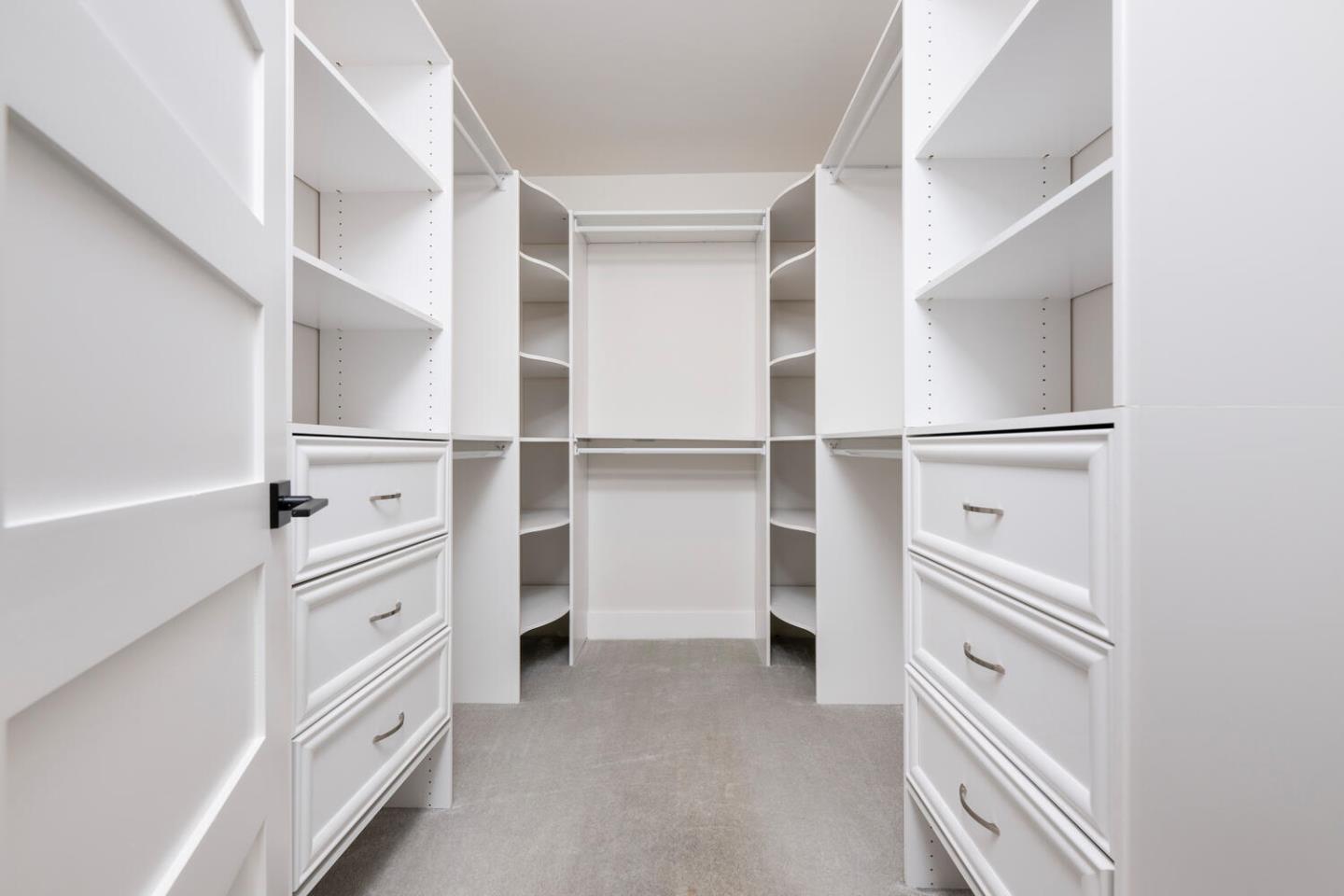 Detail Gallery Image 24 of 54 For 30 Calaveras Ct, Hillsborough,  CA 94010 - 4 Beds | 2/1 Baths