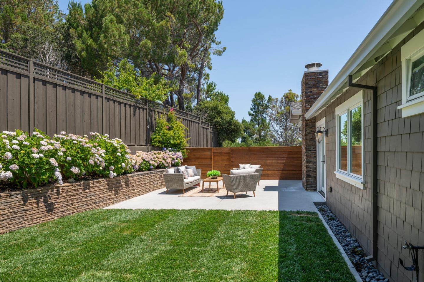 Detail Gallery Image 39 of 54 For 30 Calaveras Ct, Hillsborough,  CA 94010 - 4 Beds | 2/1 Baths