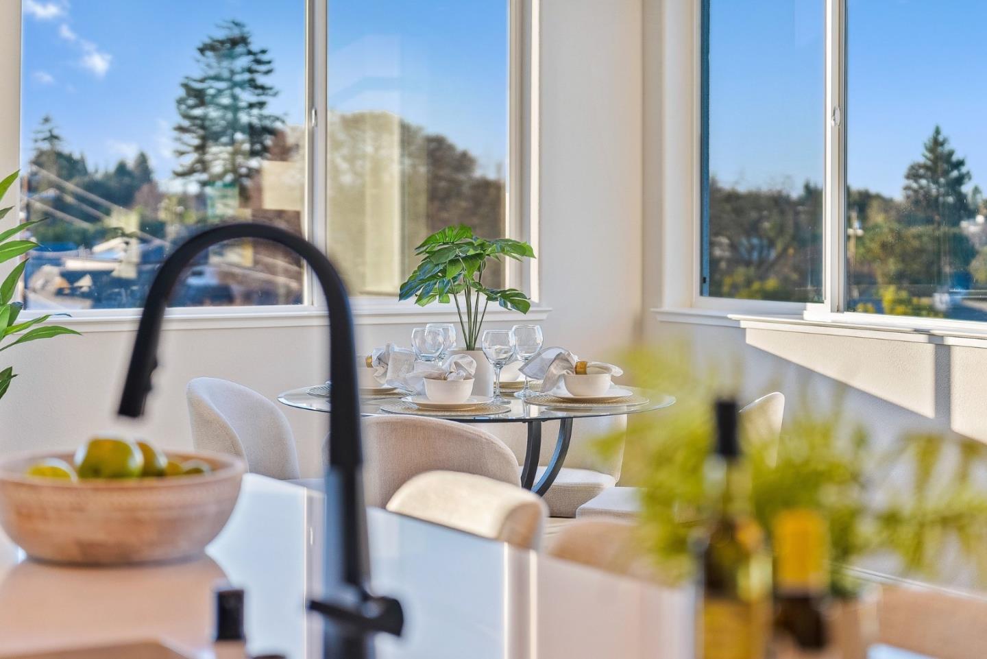 Detail Gallery Image 10 of 42 For 3207 Mallard Ct #401,  San Jose,  CA 95117 - 2 Beds | 2 Baths