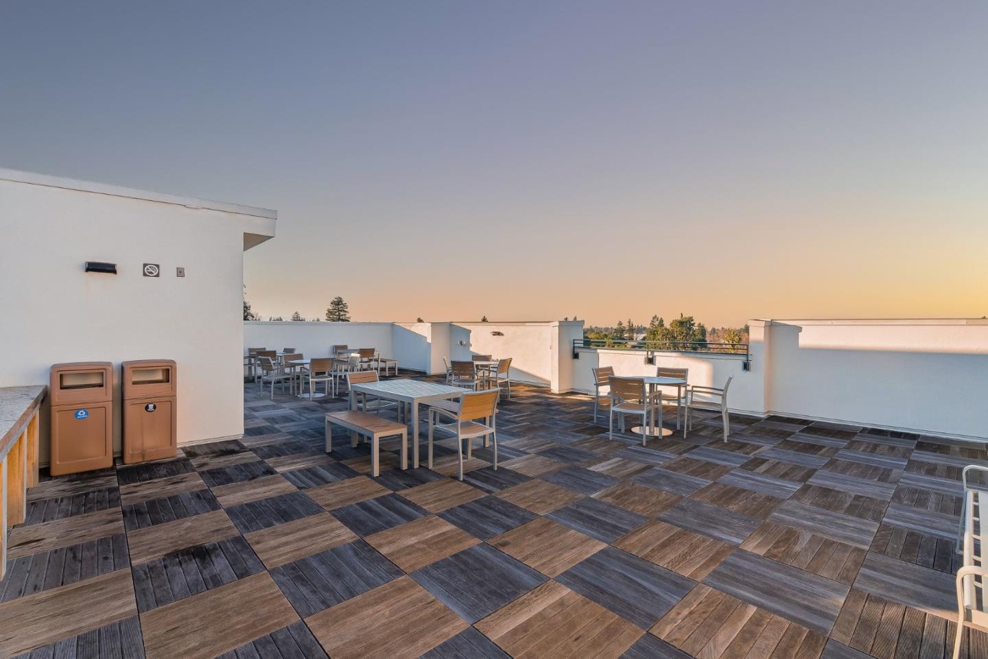 Detail Gallery Image 32 of 42 For 3207 Mallard Ct #401,  San Jose,  CA 95117 - 2 Beds | 2 Baths