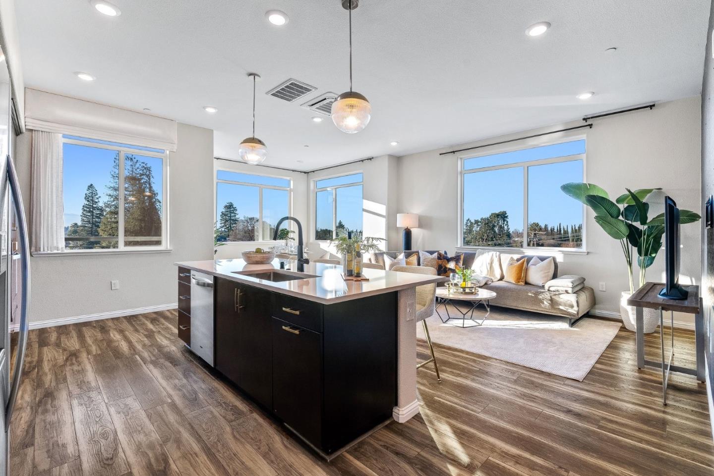 Detail Gallery Image 9 of 42 For 3207 Mallard Ct #401,  San Jose,  CA 95117 - 2 Beds | 2 Baths