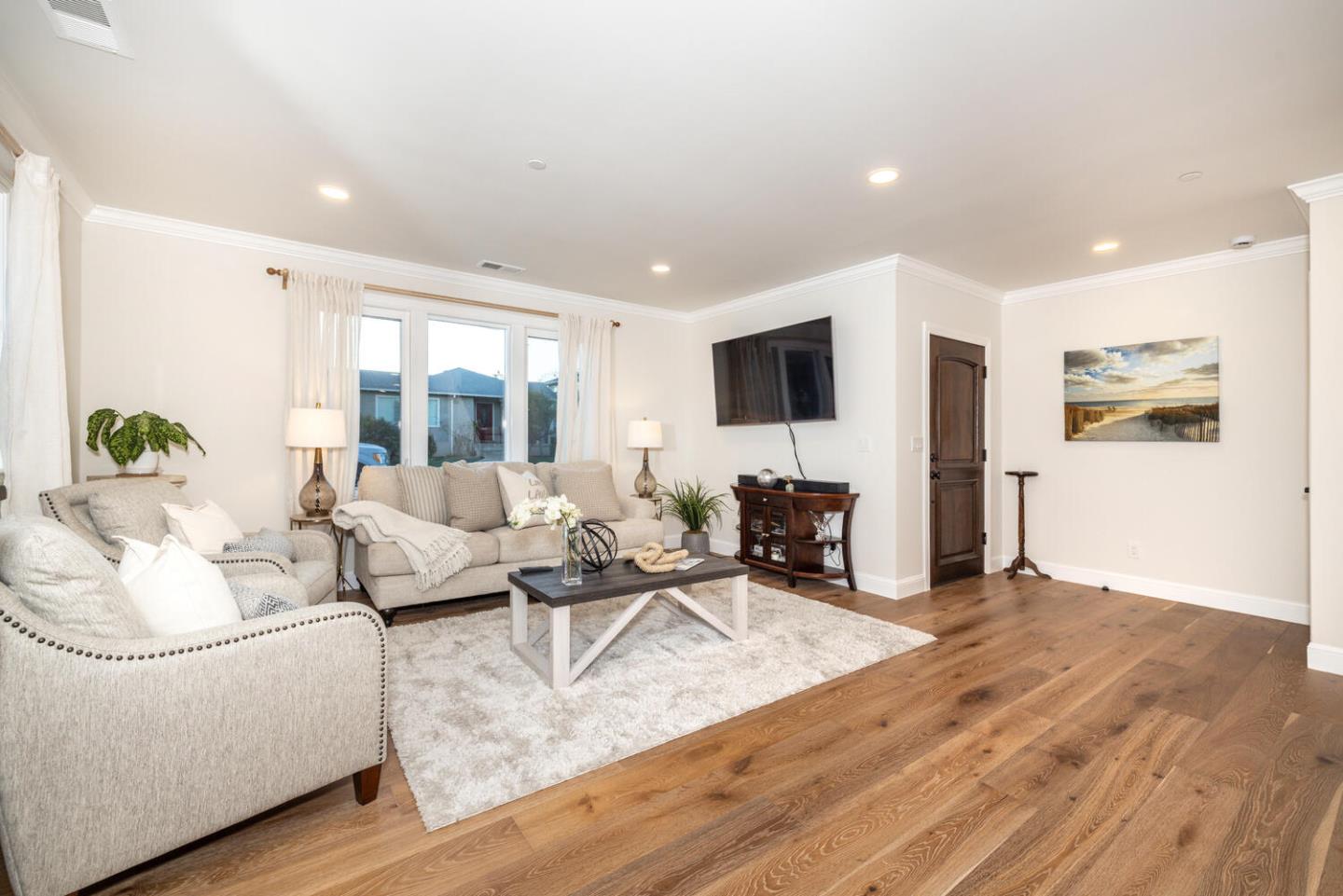 Detail Gallery Image 5 of 33 For 2659 Garfield St, San Mateo,  CA 94403 - 5 Beds | 5/1 Baths