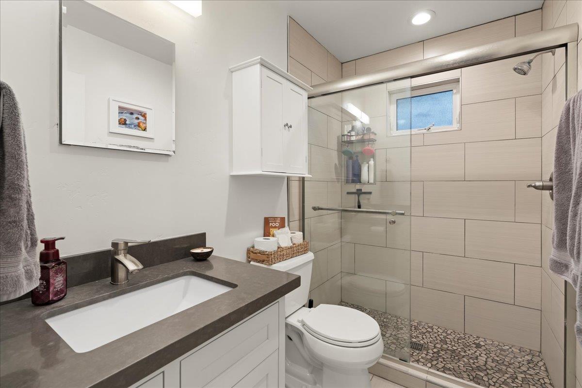 Detail Gallery Image 18 of 23 For 16 Terrace Ct, Los Gatos,  CA 95030 - – Beds | – Baths