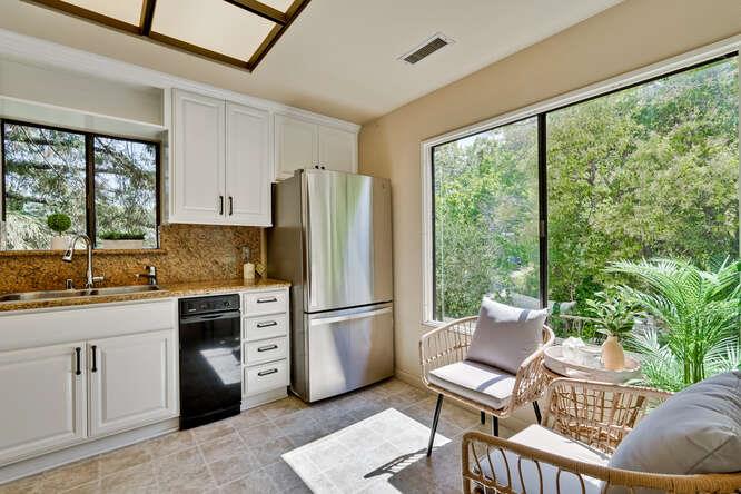 Detail Gallery Image 15 of 46 For 425 N El Camino Real #203,  San Mateo,  CA 94401 - 2 Beds | 2 Baths