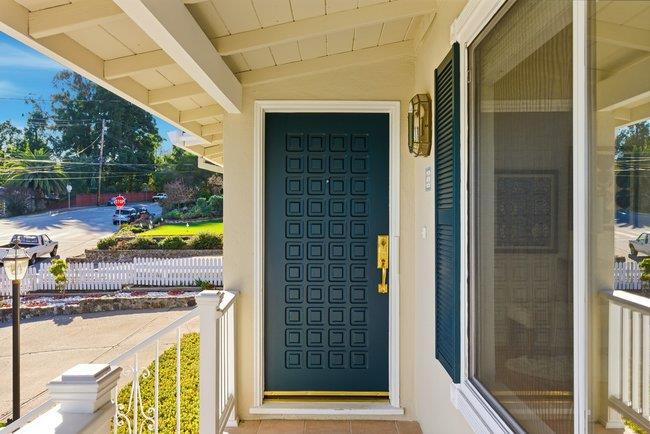 Detail Gallery Image 2 of 42 For 3814 Jefferson Ave, Redwood City,  CA 94062 - 3 Beds | 2 Baths