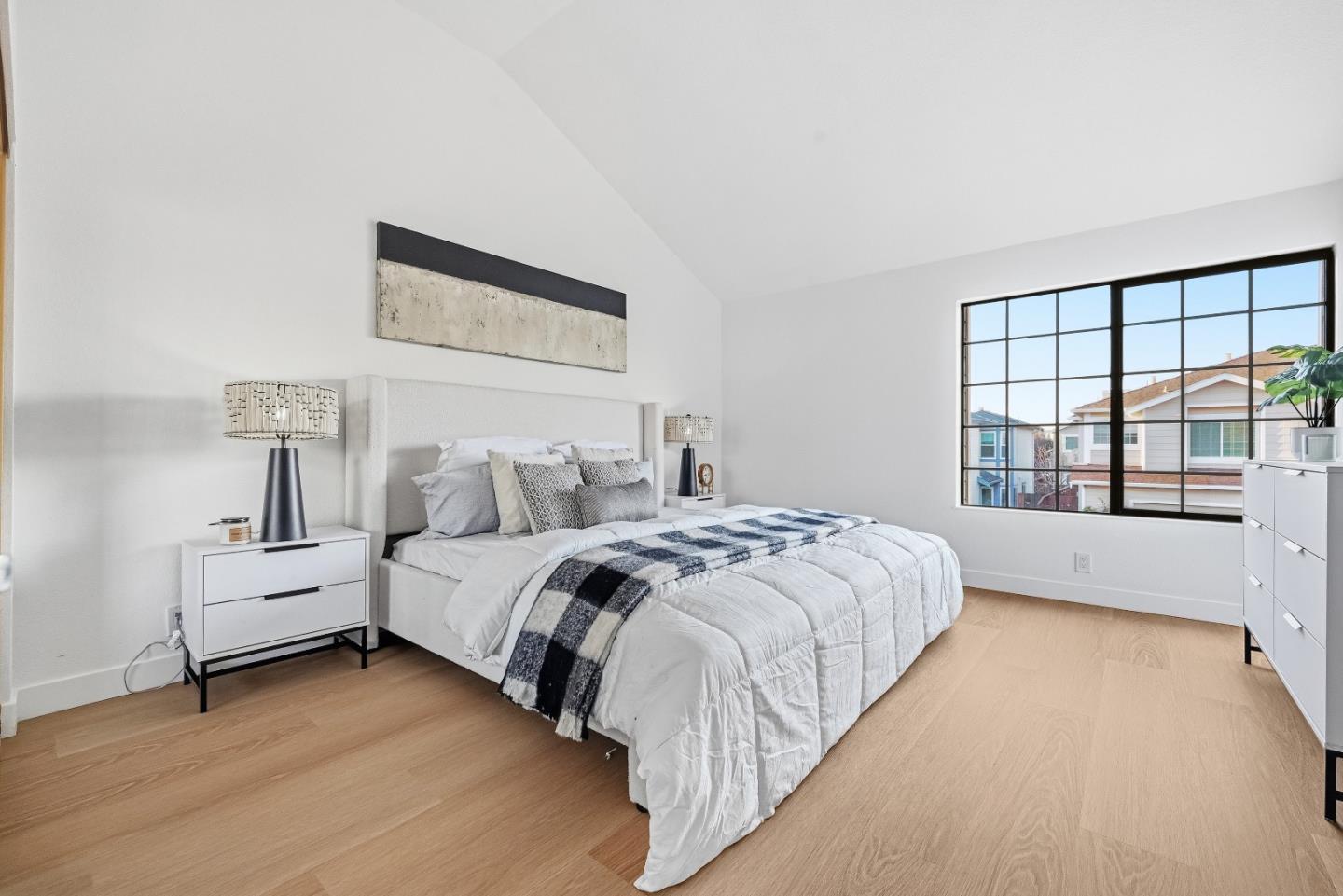 Detail Gallery Image 29 of 52 For 4808 Mendocino Ter, Fremont,  CA 94555 - 4 Beds | 2/1 Baths