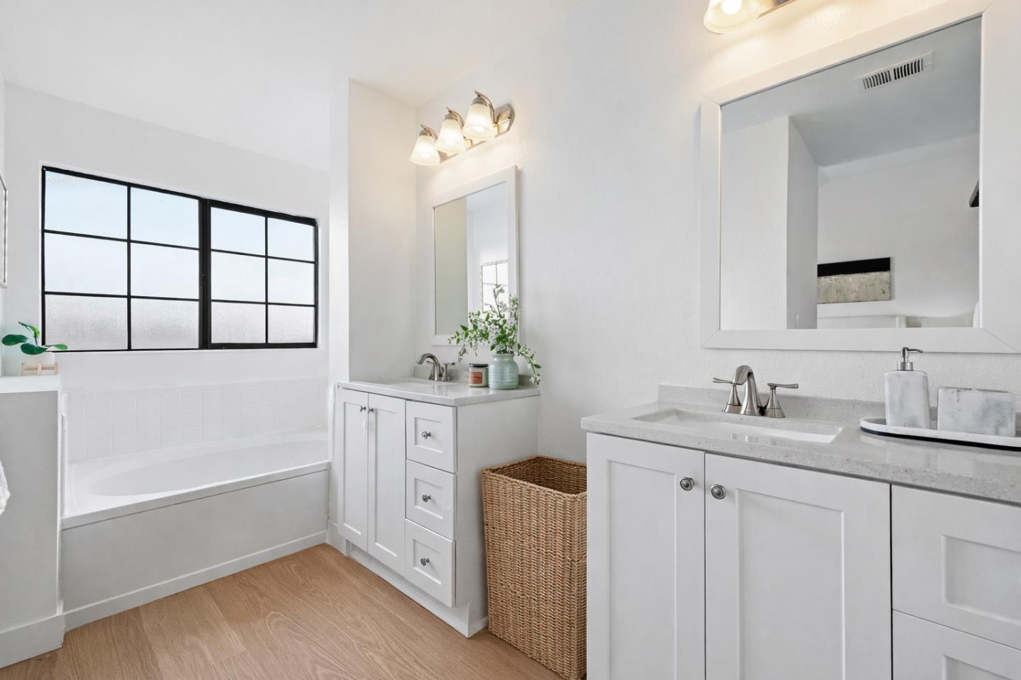 Detail Gallery Image 36 of 52 For 4808 Mendocino Ter, Fremont,  CA 94555 - 4 Beds | 2/1 Baths