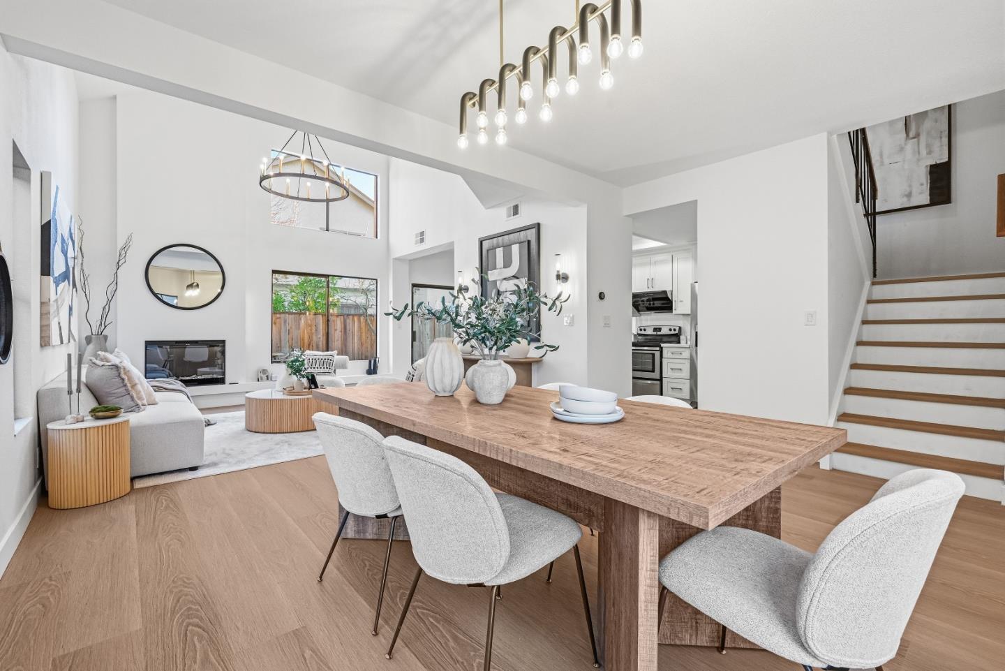 Detail Gallery Image 5 of 52 For 4808 Mendocino Ter, Fremont,  CA 94555 - 4 Beds | 2/1 Baths