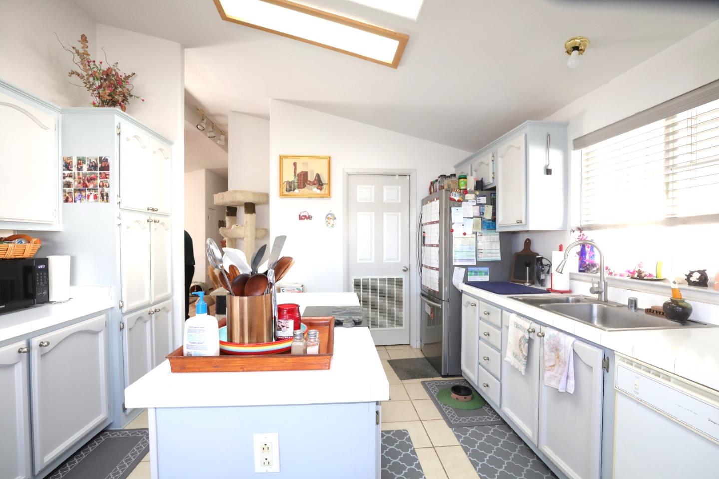 Detail Gallery Image 10 of 58 For 1225 Vienna Dr #905,  Sunnyvale,  CA 94089 - 3 Beds | 2 Baths