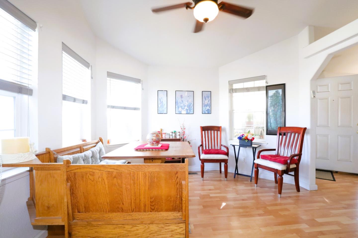 Detail Gallery Image 13 of 58 For 1225 Vienna Dr #905,  Sunnyvale,  CA 94089 - 3 Beds | 2 Baths