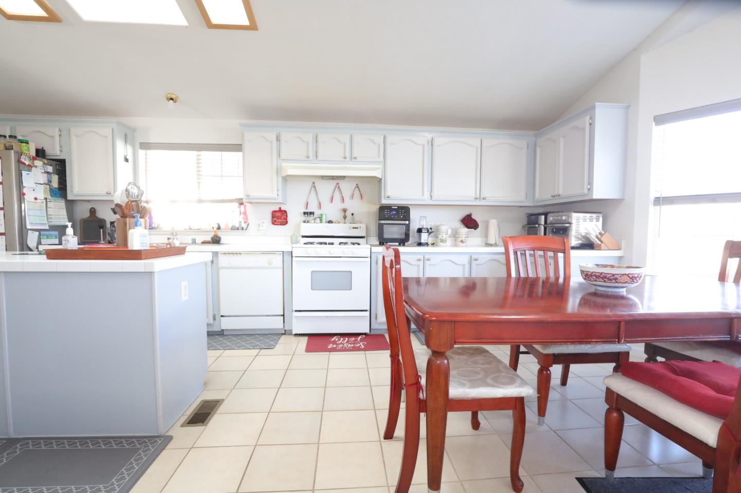 Detail Gallery Image 14 of 58 For 1225 Vienna Dr #905,  Sunnyvale,  CA 94089 - 3 Beds | 2 Baths