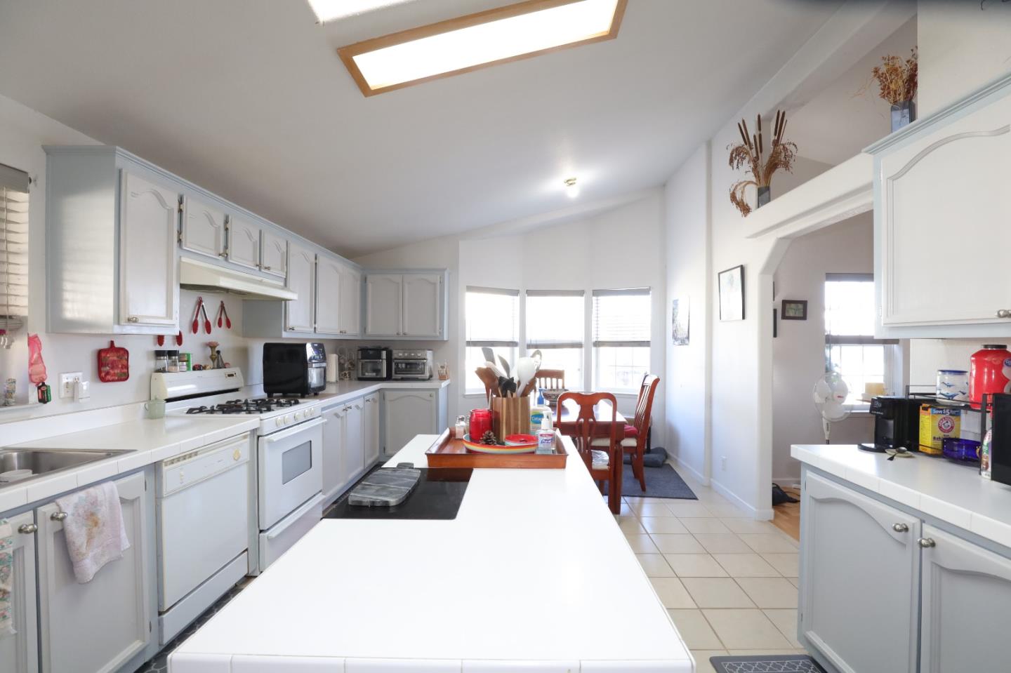 Detail Gallery Image 5 of 58 For 1225 Vienna Dr #905,  Sunnyvale,  CA 94089 - 3 Beds | 2 Baths