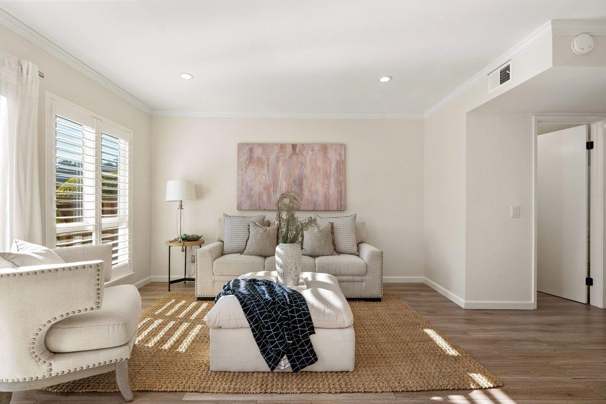 Detail Gallery Image 3 of 22 For 2625 Duhallow Way, South San Francisco,  CA 94080 - 2 Beds | 1/1 Baths