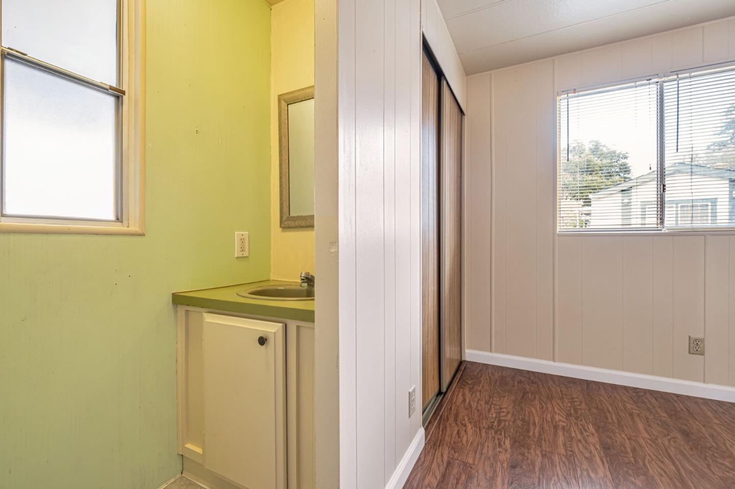 Detail Gallery Image 21 of 26 For 6011 Scotts Valley Dr #6,  Scotts Valley,  CA 95066 - 2 Beds | 1/1 Baths