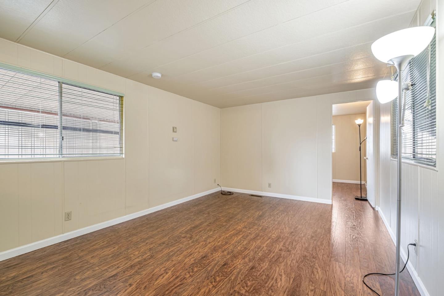 Detail Gallery Image 6 of 26 For 6011 Scotts Valley Dr #6,  Scotts Valley,  CA 95066 - 2 Beds | 1/1 Baths