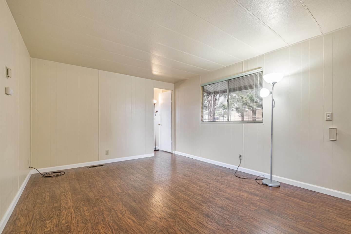 Detail Gallery Image 7 of 26 For 6011 Scotts Valley Dr #6,  Scotts Valley,  CA 95066 - 2 Beds | 1/1 Baths