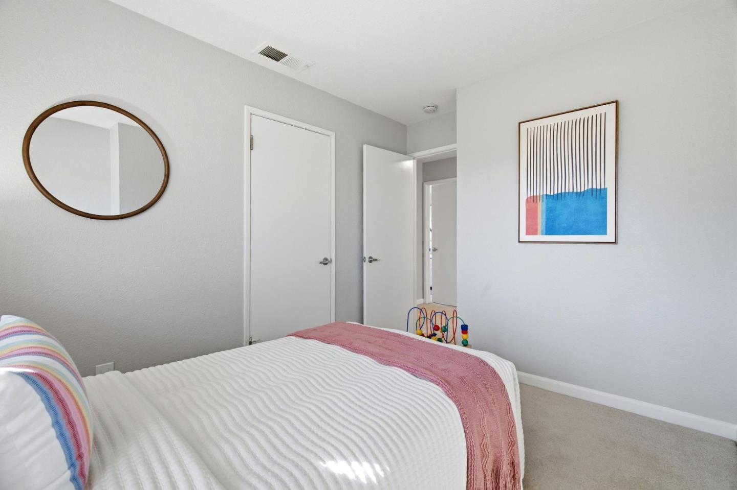 Detail Gallery Image 17 of 28 For 18935 Sara Park Cir, Saratoga,  CA 95070 - 3 Beds | 2 Baths