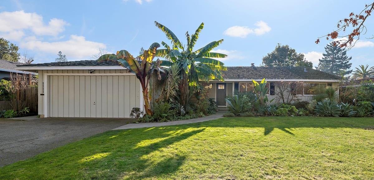 Front Image Thumbnail for ML82031474