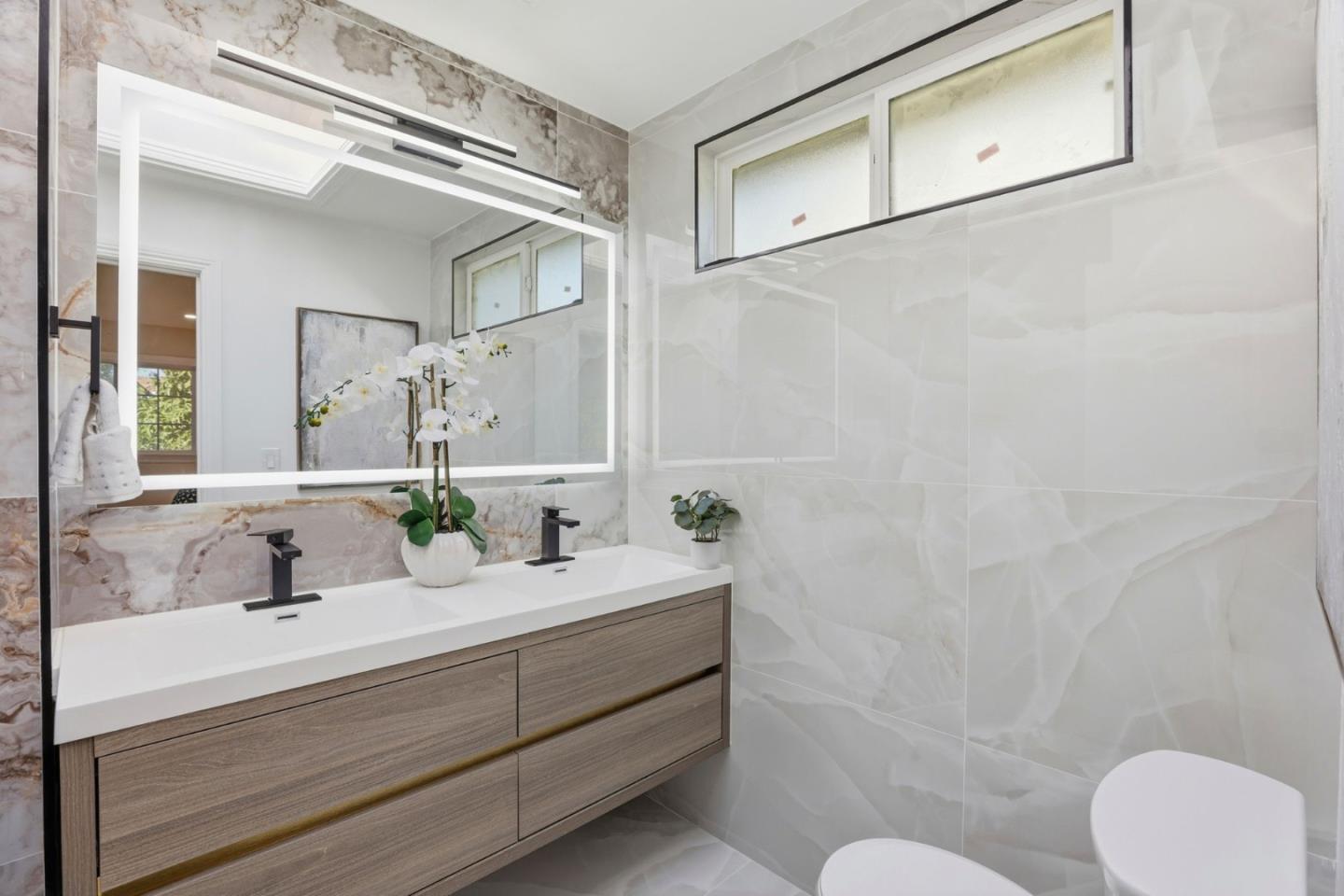 Detail Gallery Image 14 of 35 For 4645 Helpert Ct, Pleasanton,  CA 94588 - 4 Beds | 2 Baths