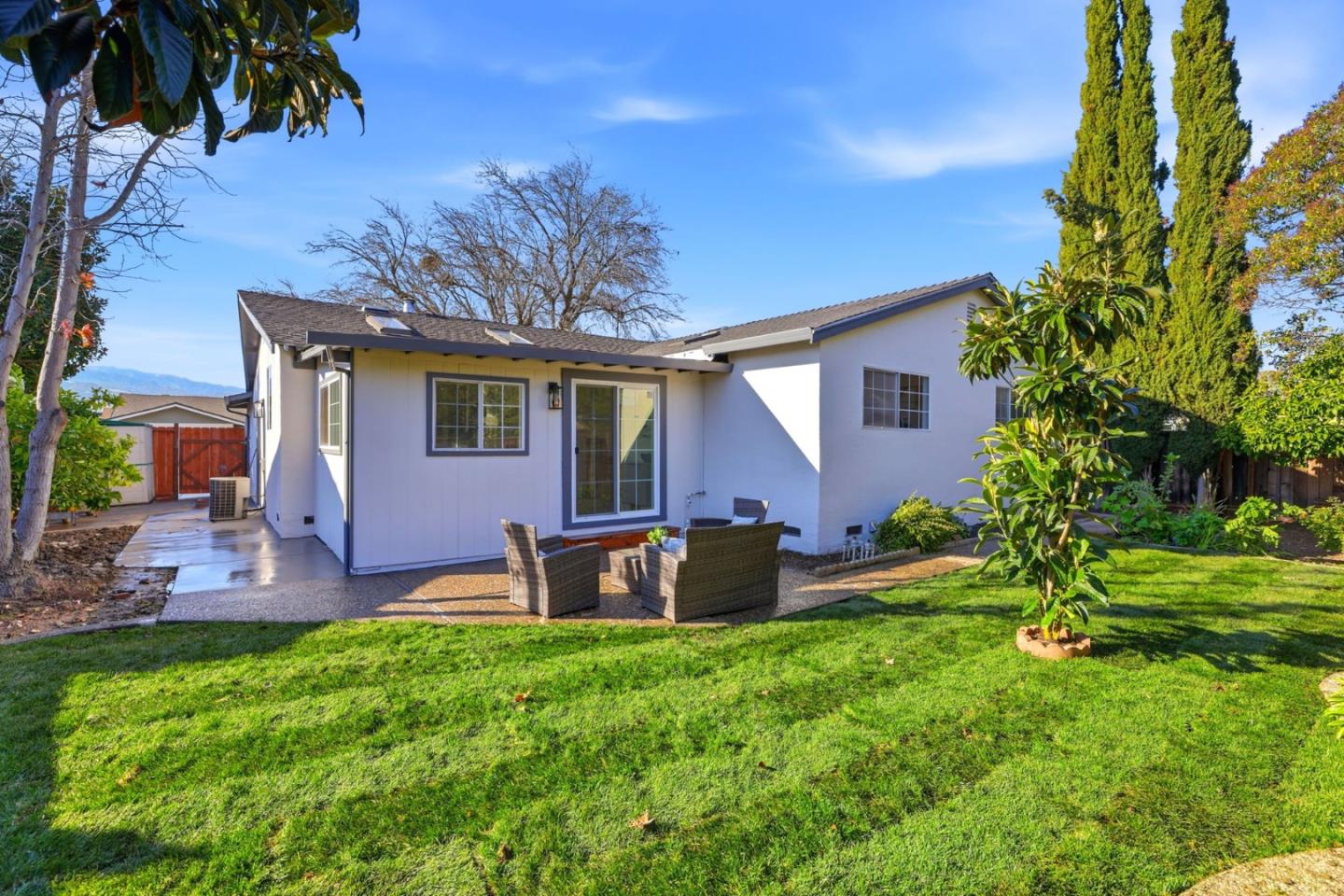 Detail Gallery Image 33 of 35 For 4645 Helpert Ct, Pleasanton,  CA 94588 - 4 Beds | 2 Baths