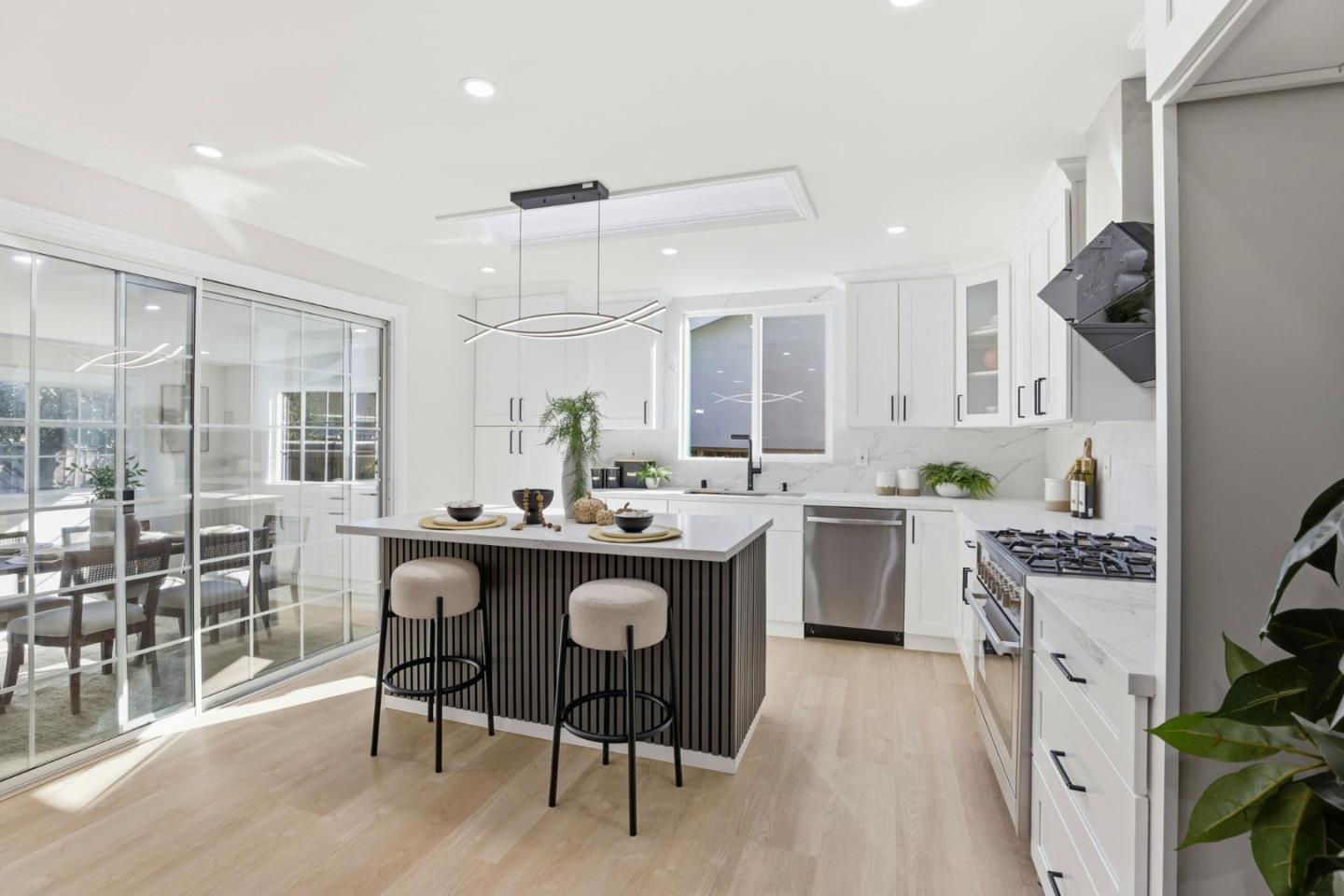 Detail Gallery Image 5 of 35 For 4645 Helpert Ct, Pleasanton,  CA 94588 - 4 Beds | 2 Baths