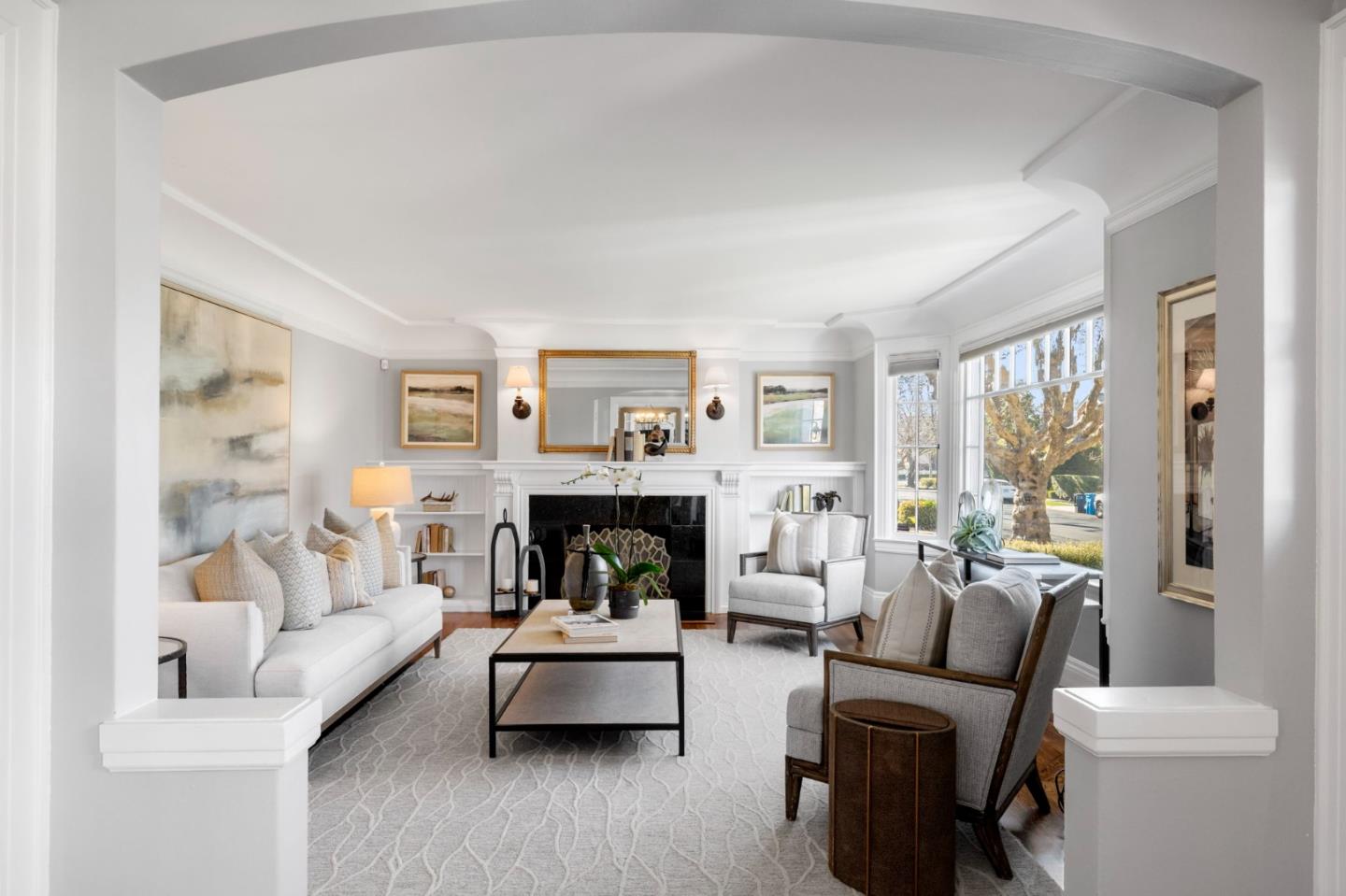 Detail Gallery Image 10 of 52 For 1517 Cypress Ave, Burlingame,  CA 94010 - 3 Beds | 2 Baths