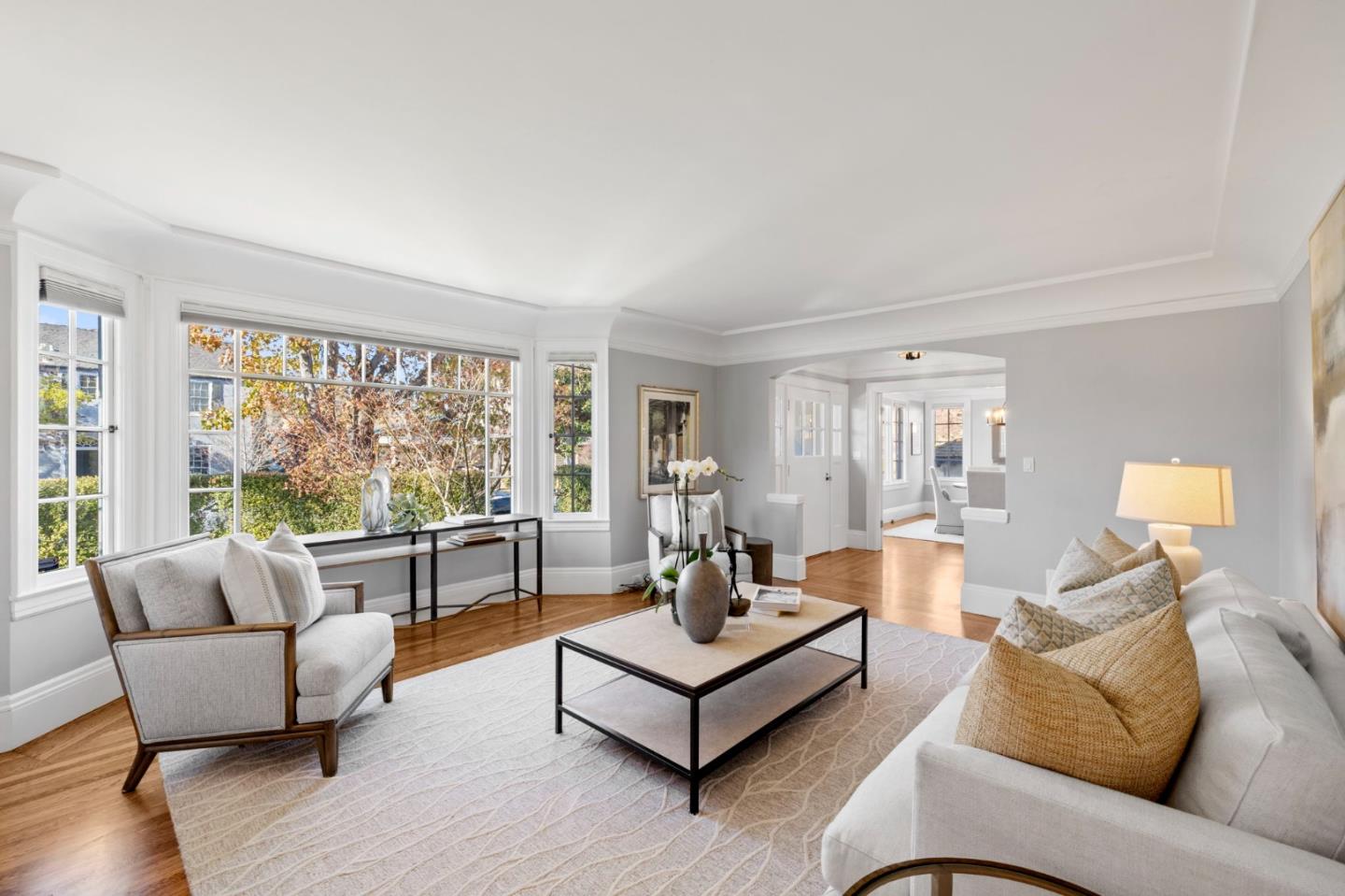 Detail Gallery Image 12 of 52 For 1517 Cypress Ave, Burlingame,  CA 94010 - 3 Beds | 2 Baths