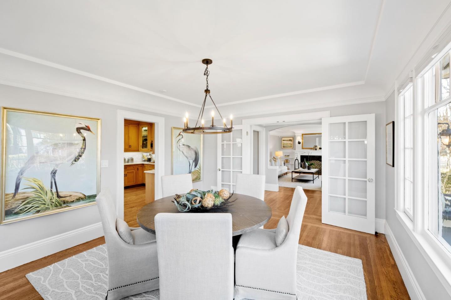 Detail Gallery Image 16 of 52 For 1517 Cypress Ave, Burlingame,  CA 94010 - 3 Beds | 2 Baths