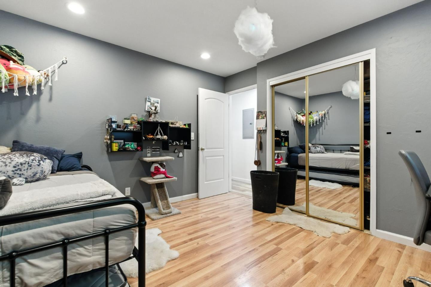 Detail Gallery Image 23 of 36 For 17666 Navajo Trl, Los Gatos,  CA 95033 - 3 Beds | 2 Baths