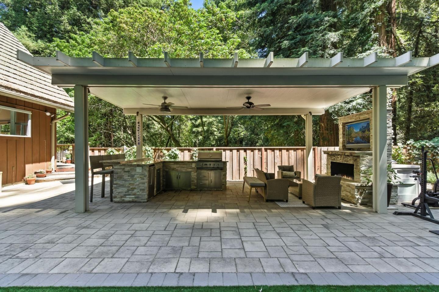 Detail Gallery Image 29 of 36 For 17666 Navajo Trl, Los Gatos,  CA 95033 - 3 Beds | 2 Baths