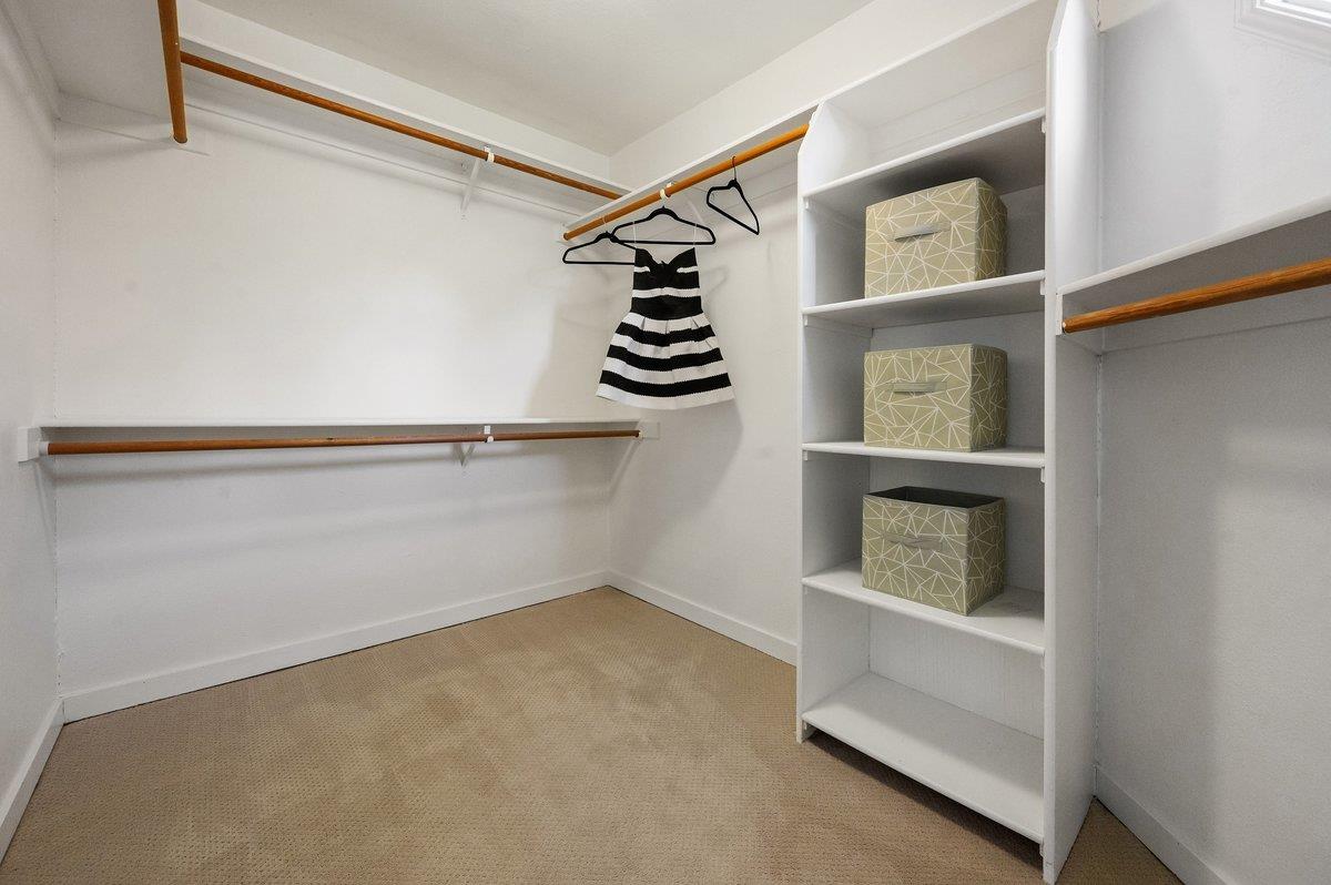 Detail Gallery Image 30 of 49 For 1277 Edgewood Rd, Redwood City,  CA 94062 - 3 Beds | 2 Baths