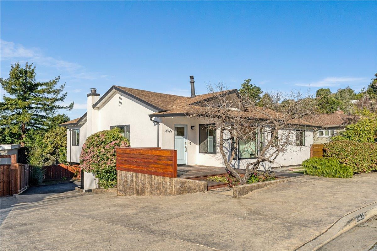 Front Image Thumbnail for ML82031485