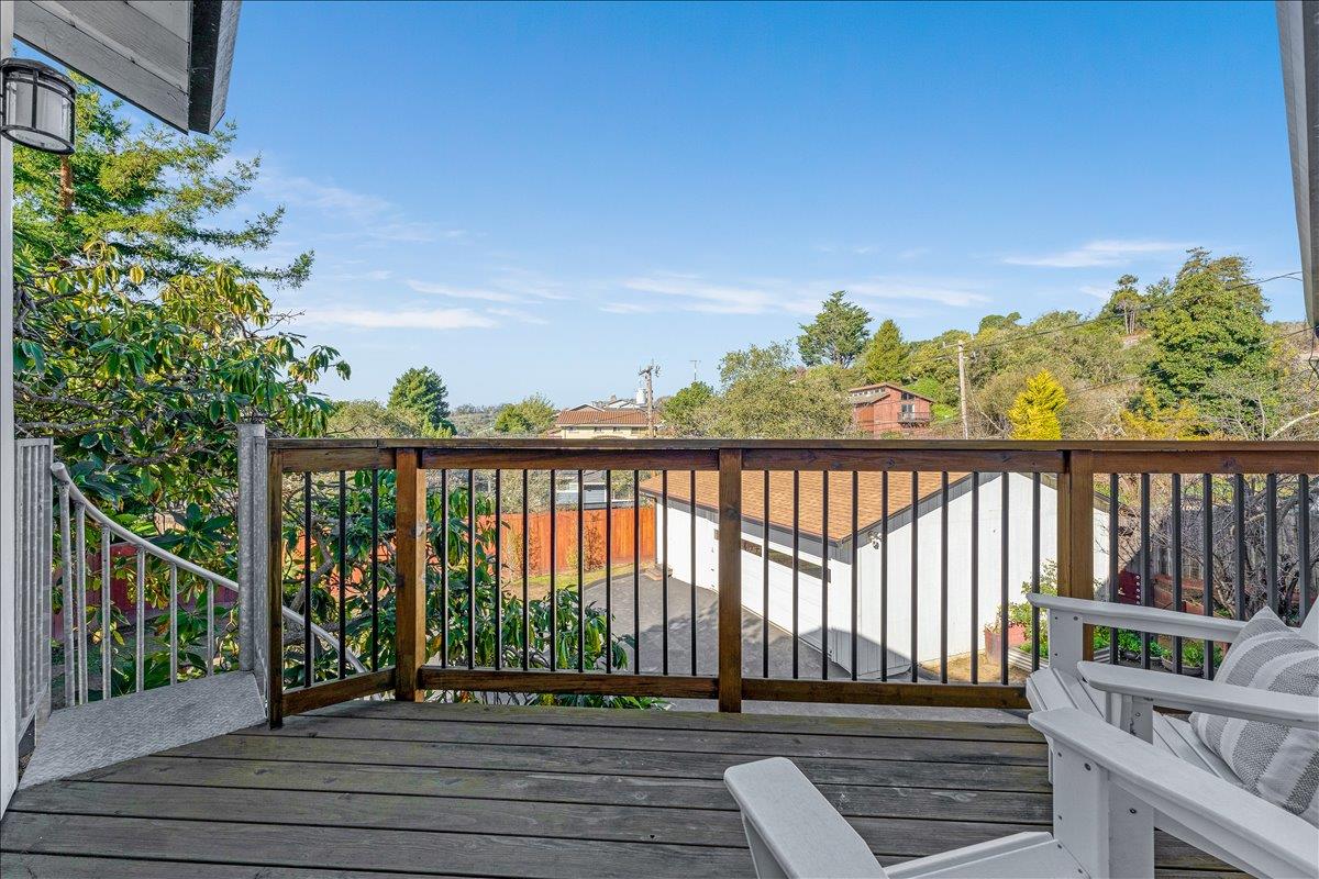 Detail Gallery Image 24 of 54 For 3025 Crystal Heights Dr, Soquel,  CA 95073 - 4 Beds | 3 Baths