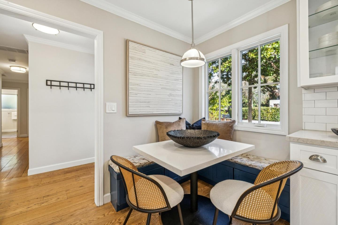 Detail Gallery Image 15 of 40 For 1395 Delfino Way, Menlo Park,  CA 94025 - 3 Beds | 2 Baths