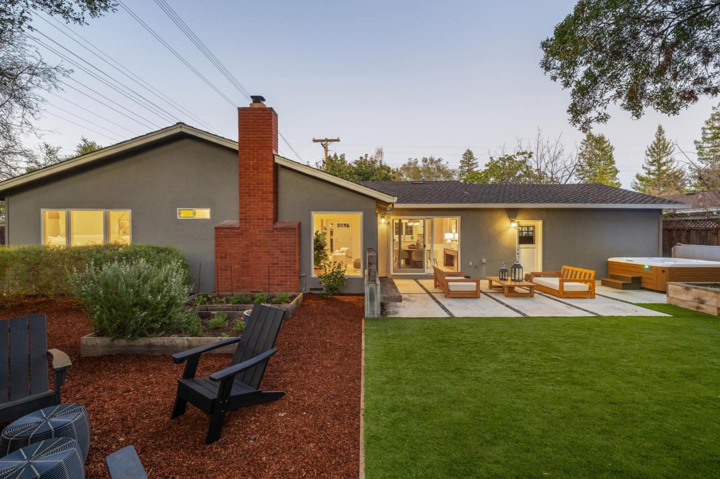 Detail Gallery Image 33 of 40 For 1395 Delfino Way, Menlo Park,  CA 94025 - 3 Beds | 2 Baths