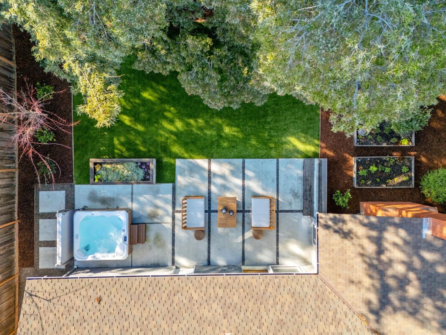 Detail Gallery Image 38 of 40 For 1395 Delfino Way, Menlo Park,  CA 94025 - 3 Beds | 2 Baths