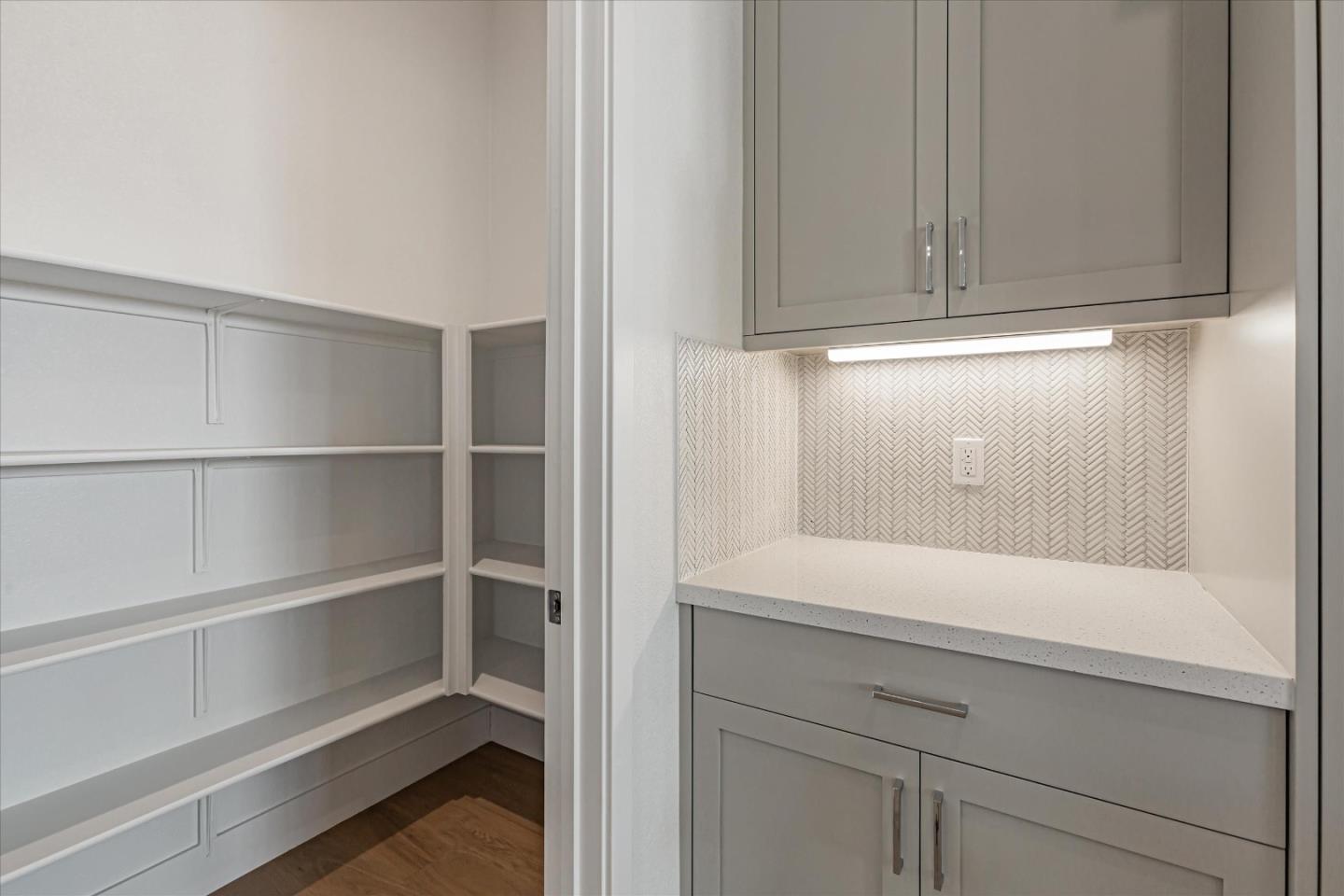 Detail Gallery Image 8 of 28 For 207 Bisque Ct, San Ramon,  CA 94583 - 4 Beds | 2 Baths