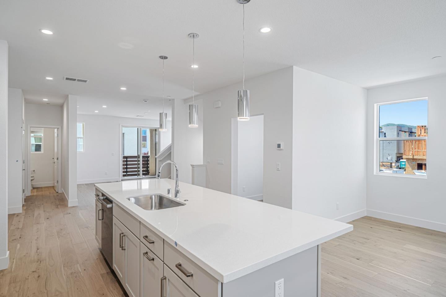 Detail Gallery Image 5 of 28 For 3112 Seashell Ter, San Ramon,  CA 94583 - 4 Beds | 3/1 Baths