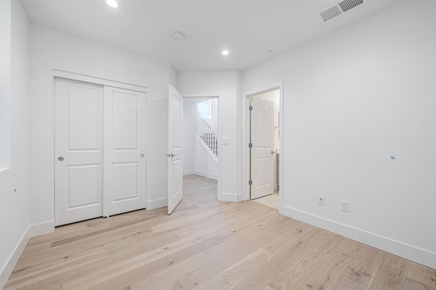 Detail Gallery Image 9 of 28 For 3112 Seashell Ter, San Ramon,  CA 94583 - 4 Beds | 3/1 Baths