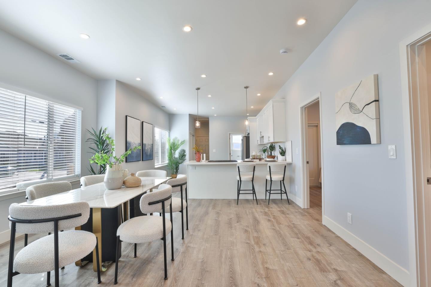 Detail Gallery Image 14 of 29 For 401 N 13th St, San Jose,  CA 95112 - 3 Beds | 2 Baths