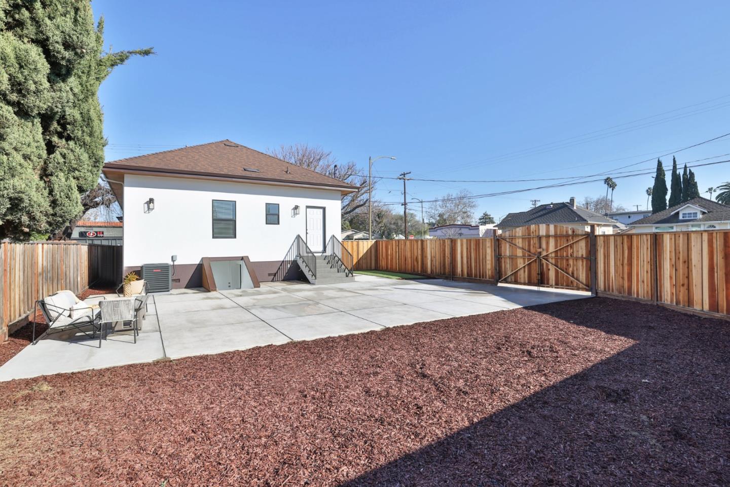 Detail Gallery Image 27 of 29 For 401 N 13th St, San Jose,  CA 95112 - 3 Beds | 2 Baths