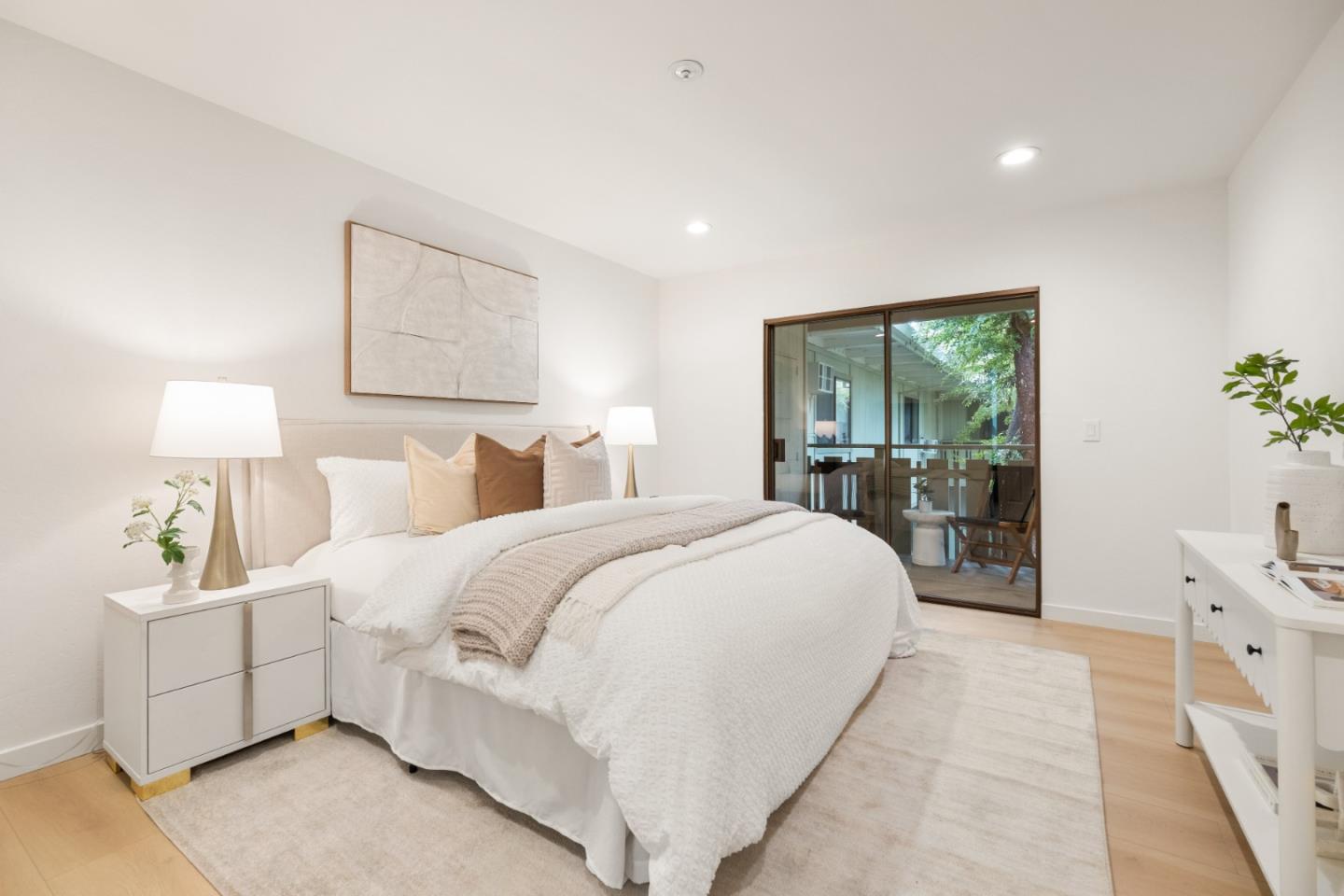 Detail Gallery Image 14 of 47 For 1070 Mercedes Ave #24,  Los Altos,  CA 94022 - 2 Beds | 2 Baths